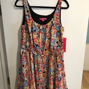Betsey Johnson | Dress